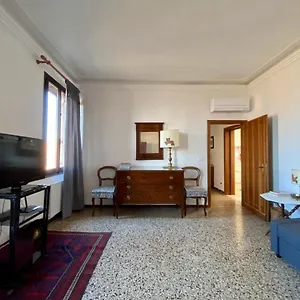 Calle San Giacomo Apartament Wenecja